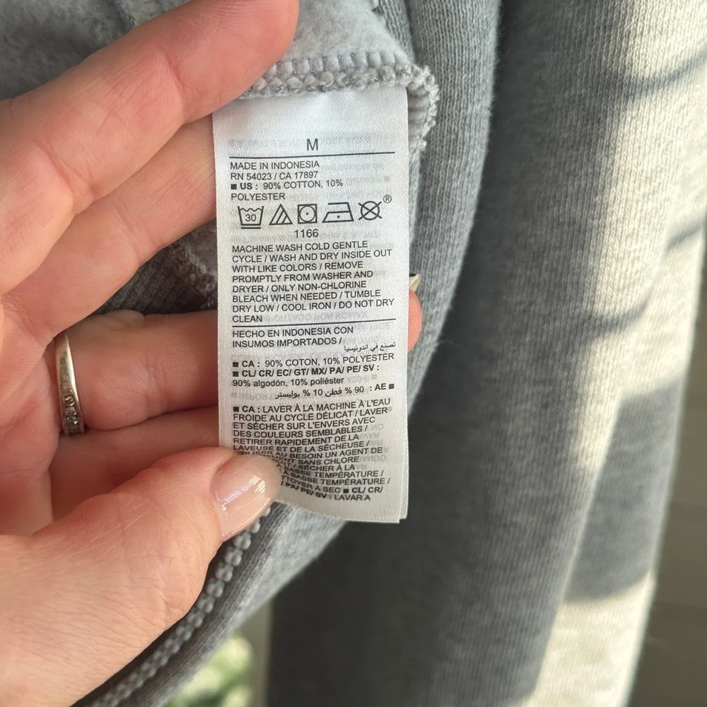 Old Navy Heather Gray Full-Zip Hoodie - Picture 4 of 8